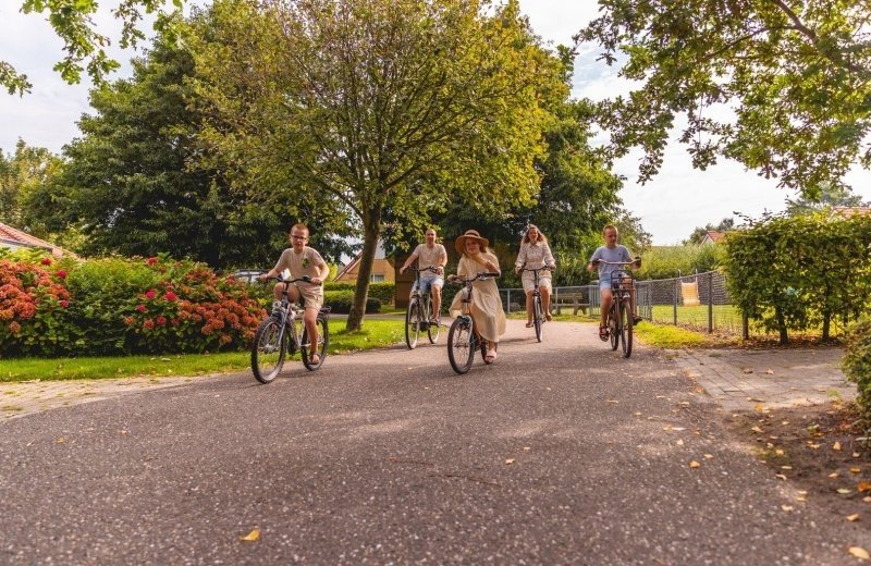 Fietsen villapark ijsselhof