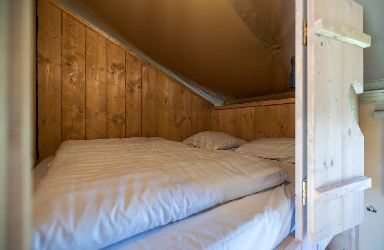 Impala bedstee 665db29cbb0f8