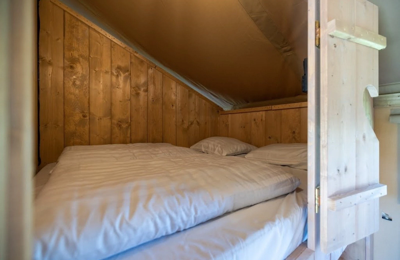 Impala bedstee 665db29cbb0f8