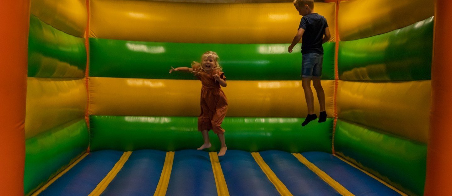 Indoorspeeltuin 'De Boerderij'