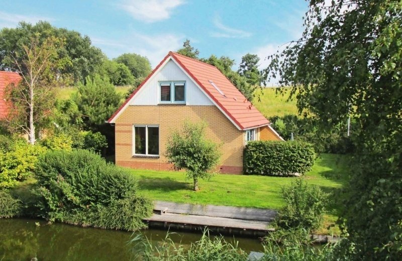 Huisjes met vissteiger